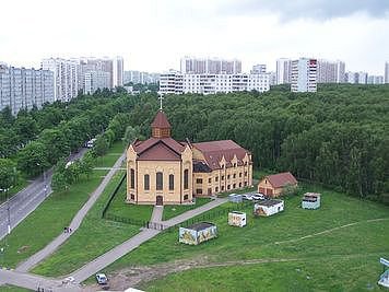 Празднование Троицы в церкви ЕХБ "Голгофа"