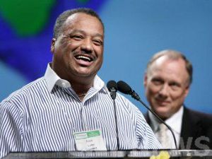 Впервые в истории ЮБК афроамериканец был избран вице-президентом