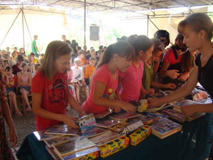 Несмотря на гонения, дети в Киргизии отдают сердца Христу