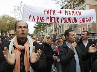 Многотысячные демонстрации против разрешения однополых браков во Франции прошли по всей стране